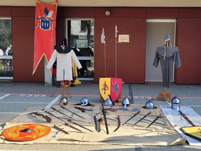 Présentation des armes du moyen-age