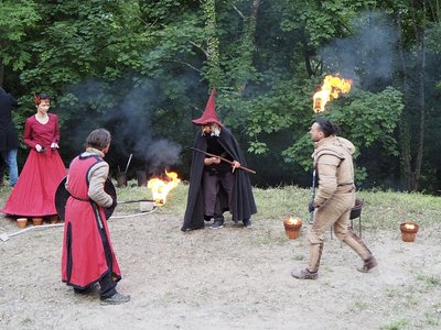 Répétition pour le spectacle de feu « Le Roi de feu »