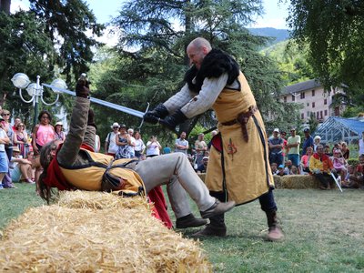 Compagnie Briselame, combat à l'épée de deux hériters au trone