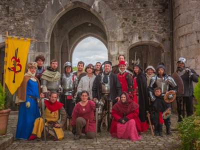 La Compagnie Briselame, les Lames du Dauphiné et la Confrérie de l'Ardente Épée réunies pour défendre les lieux !