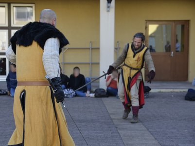 Combattants de la Compagnie Briselame prêts à s'affronter