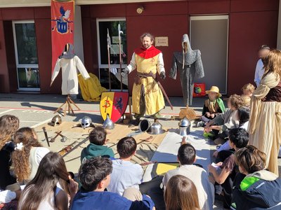 Présentation des armes du moyen-age