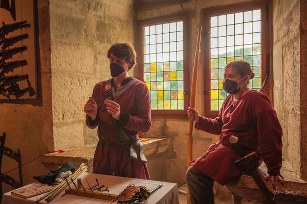 Les lames du dauphiné, présentant l'atelier archerie / flèches